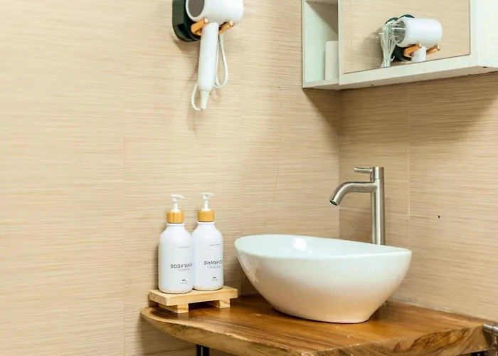 Atman 2 Bedroom Internet Fiber Victoria Bgc Taguig * Manila